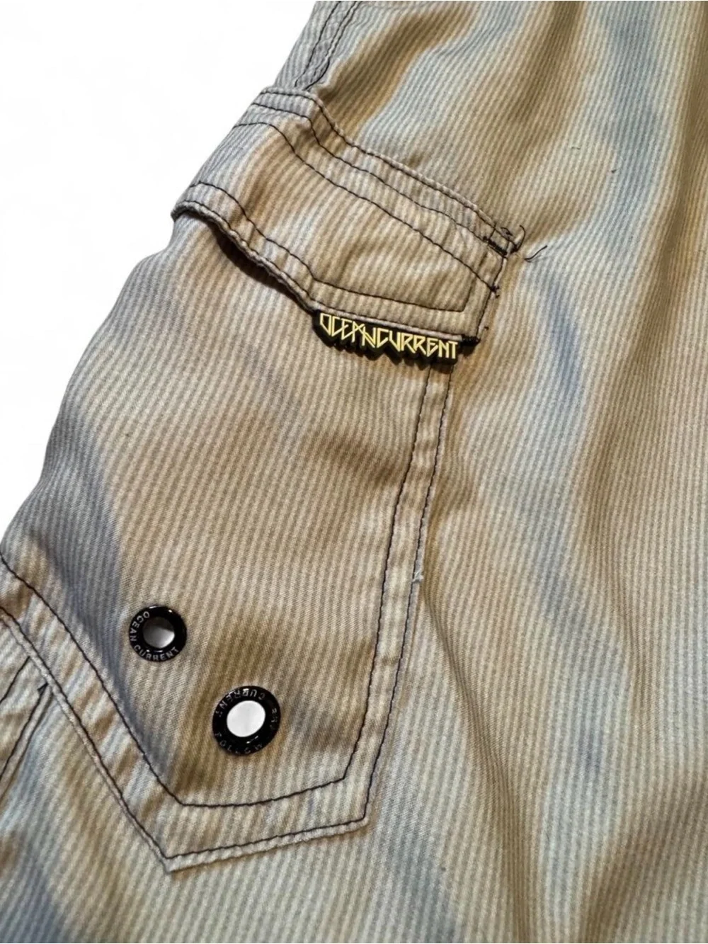 Vintage y2k Ocean Current Men's Gray Pin Stripe Cargo Skater Swim Trunks